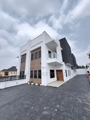 4bdrm Duplex in Legacy Estate,, Ibadan for sale