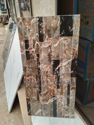 25/50 Cracked Wall Tiles