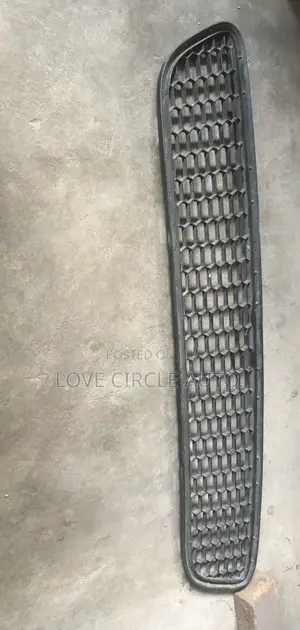 Down Grill for Venza 2010