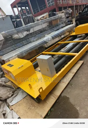 Road Concrete Paving Machine