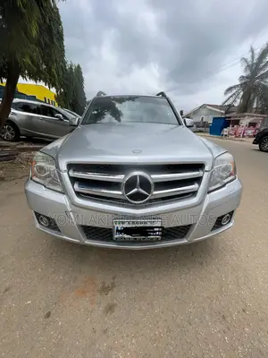 Mercedes-Benz GLK-Class 2010 Silver