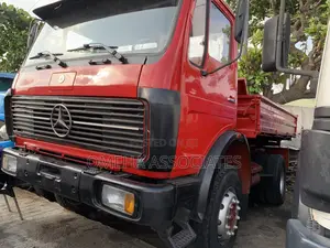 Mercedes Benz V6 Tipper Foreign Used Red Colour