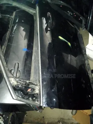 2016-2018-2020 Ford Edge Front Driver Side Door