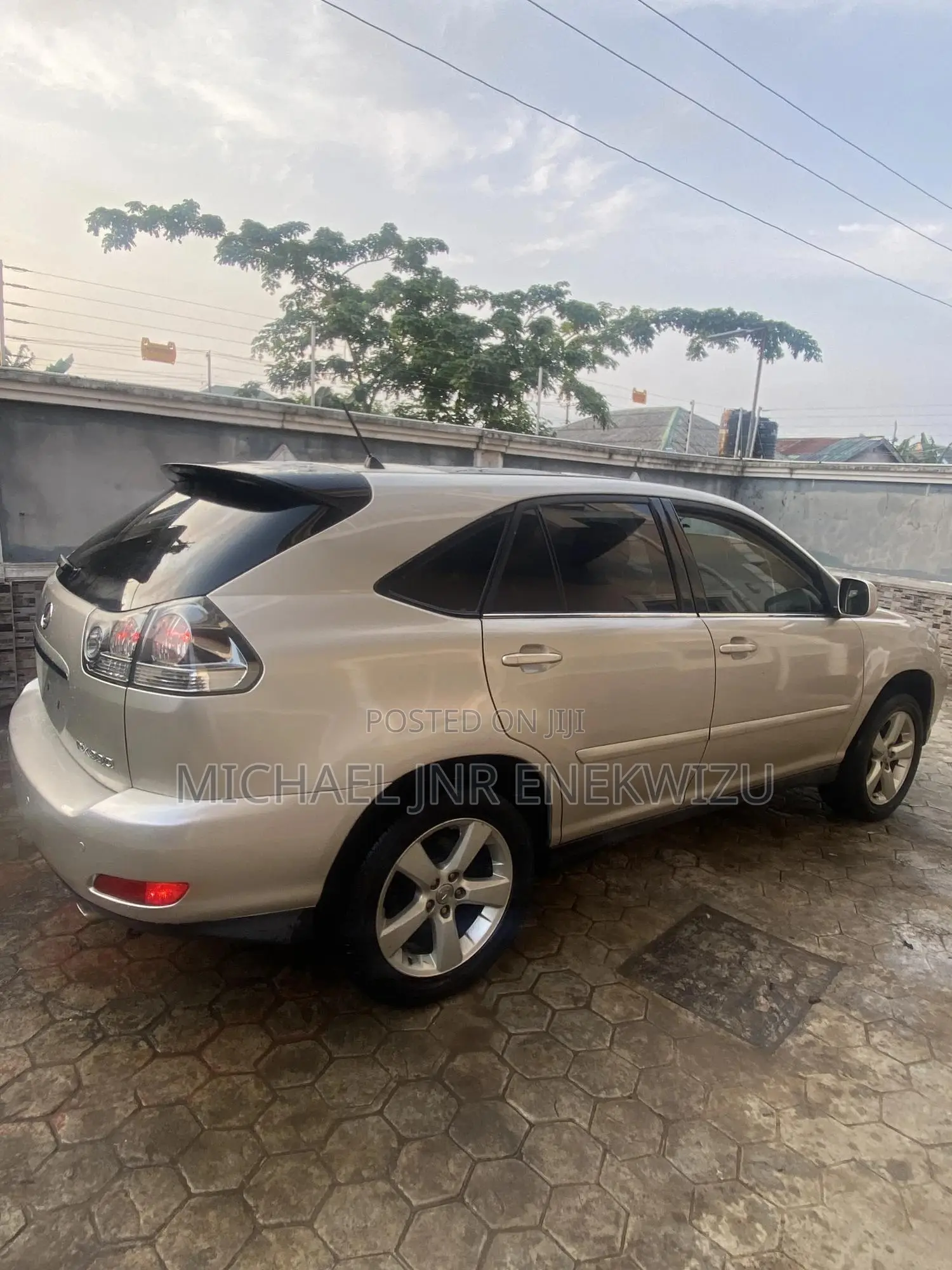 Lexus RX 330 2004 Gold