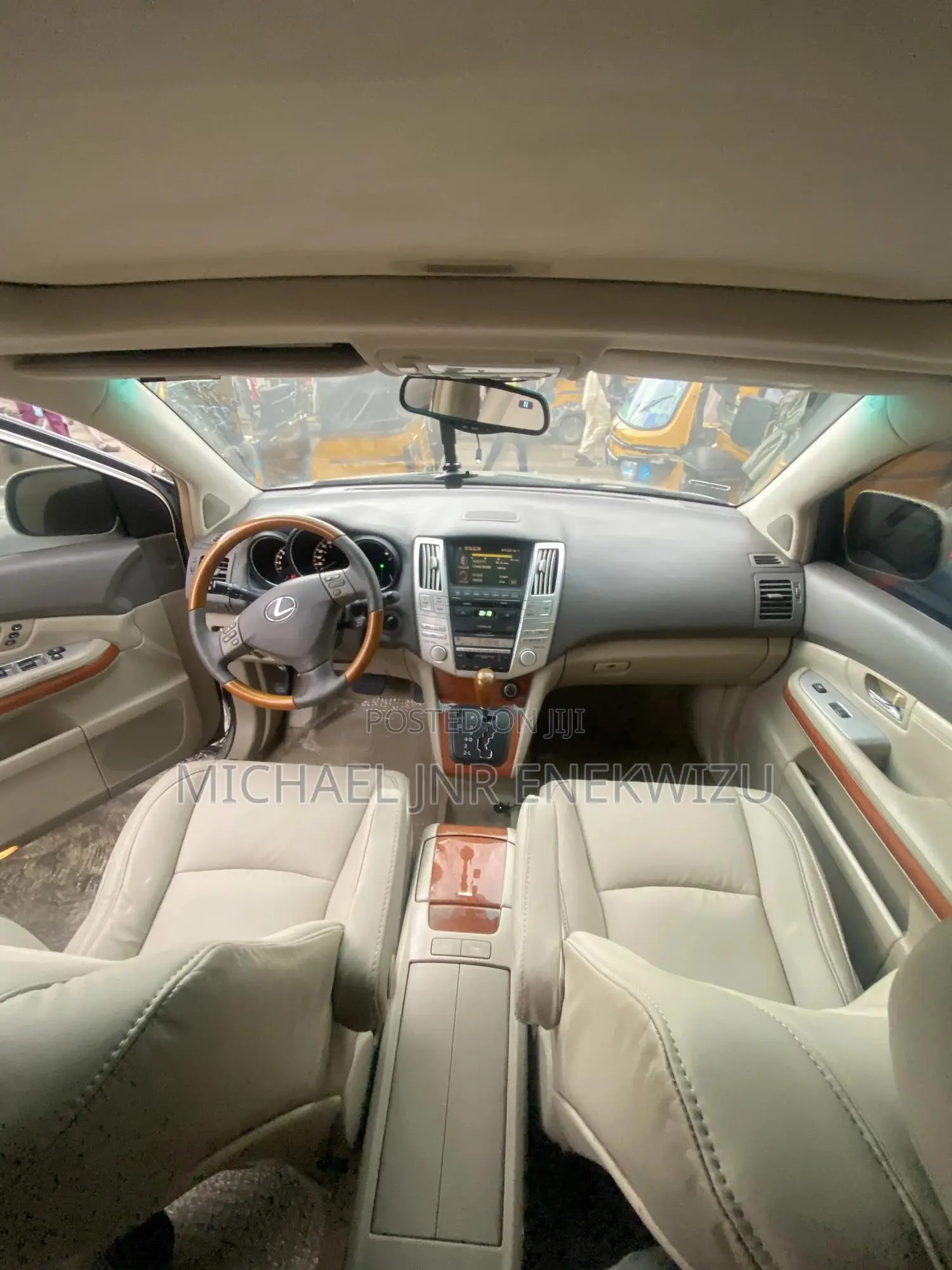 Lexus RX 330 2004 Gold