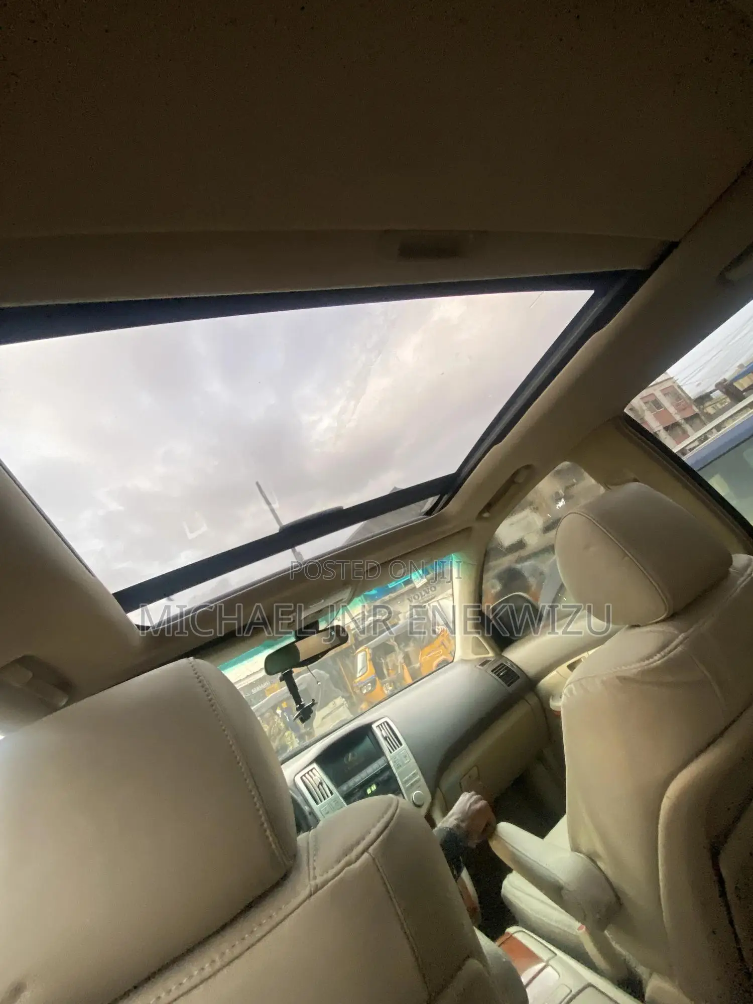 Lexus RX 330 2004 Gold