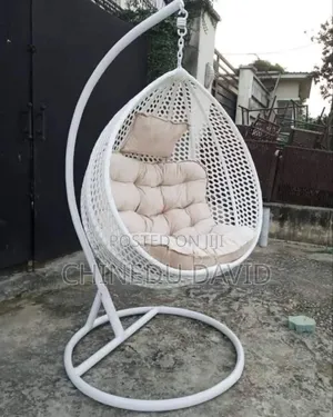 Swinging Chairs