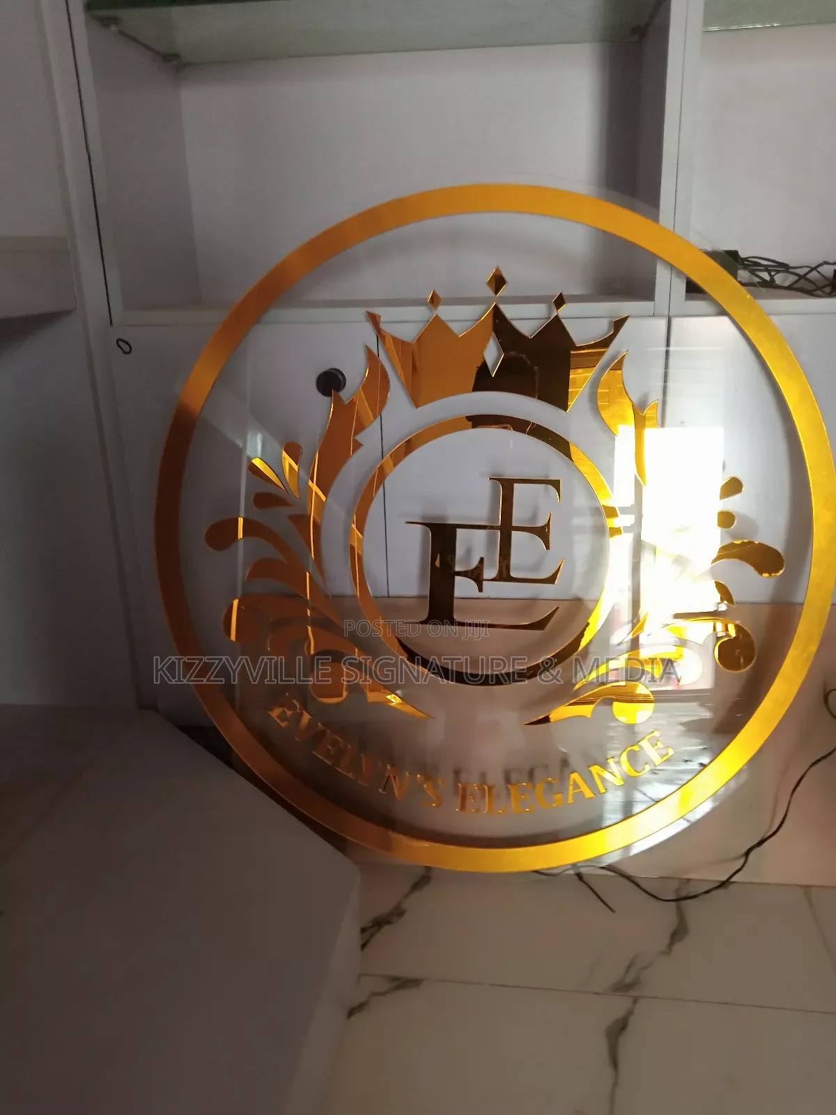Signage, 2d Ringlight Logo