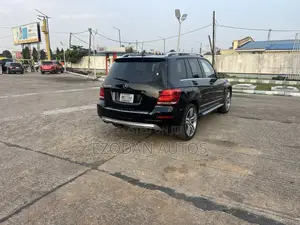 Mercedes-Benz GLK-Class 2013 Black
