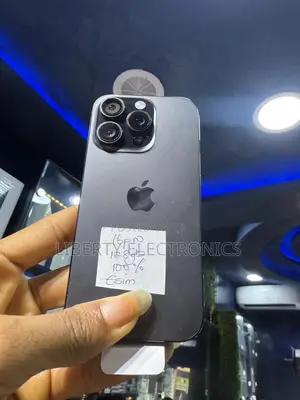 Apple iPhone 16 Pro 128 GB Black