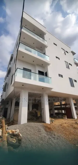 3bdrm Block of Flats in Boet Estate, Adeniyi Jones for rent