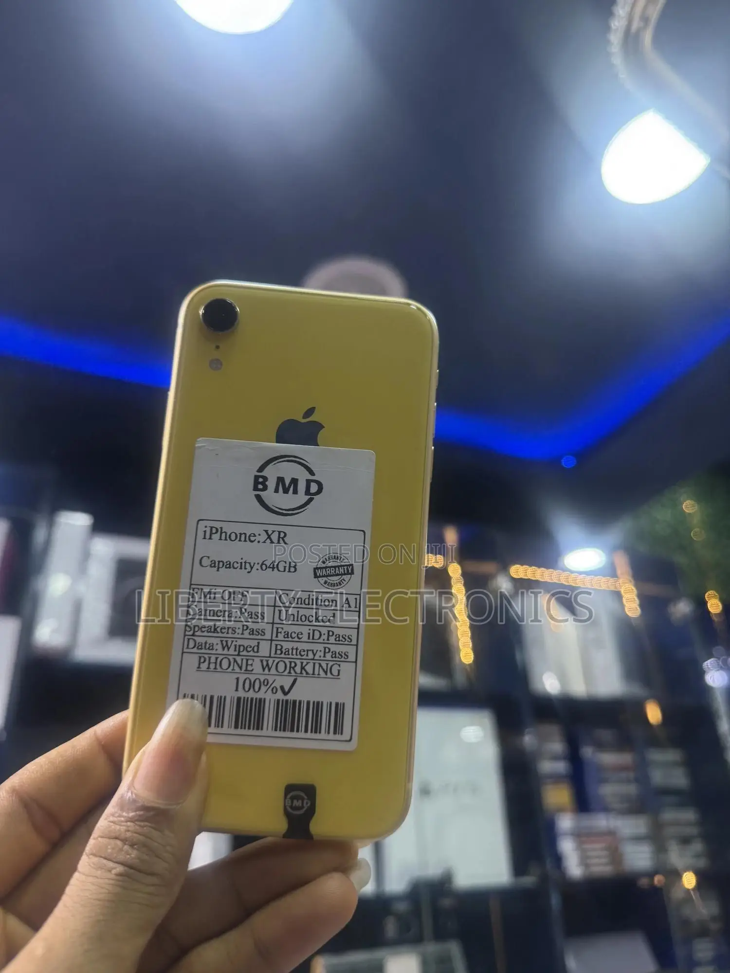 Apple iPhone XR 64 GB Yellow