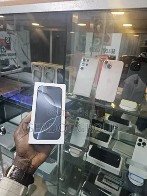 New Apple iPhone 16 Pro 128 GB Black