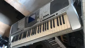 Yamaha Psr1000