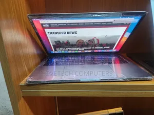Laptop Apple MacBook Pro 2017 8GB Intel Core I5 SSD 128GB