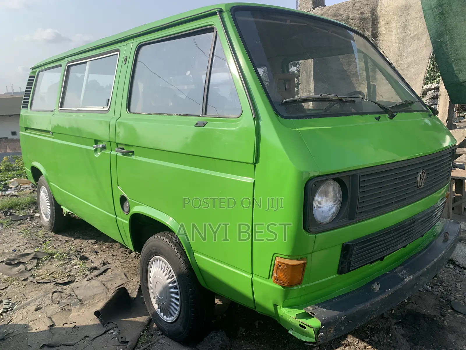 Volkswagen Transporter 2000 Green