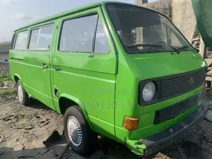 Volkswagen Transporter 2000 Green