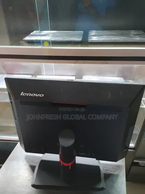Desktop Computer Lenovo 4GB Intel Core I3 HDD 500GB
