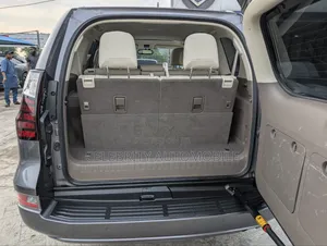Lexus GX 460 Luxury 2015 Gray