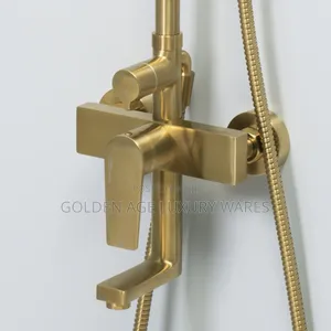 234 Shower Brush Gold