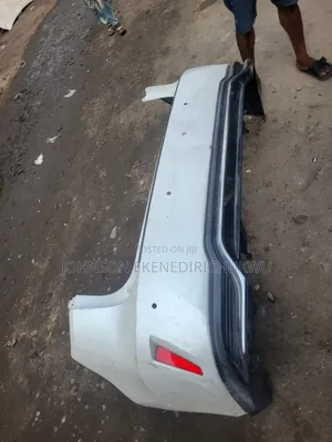 Back Bumper Rx350 2020l