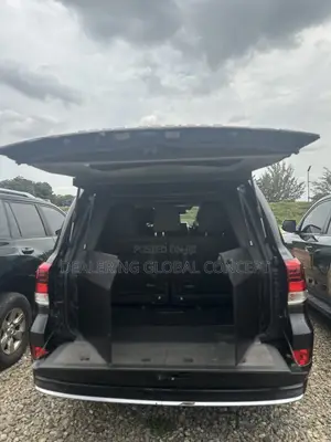 Toyota Land Cruiser 4.5 V8 VXR 2016 Black