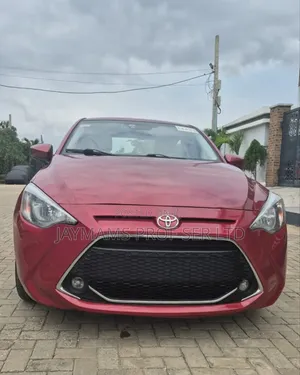 Toyota Yaris LE Sedan 4dr 2019 Red