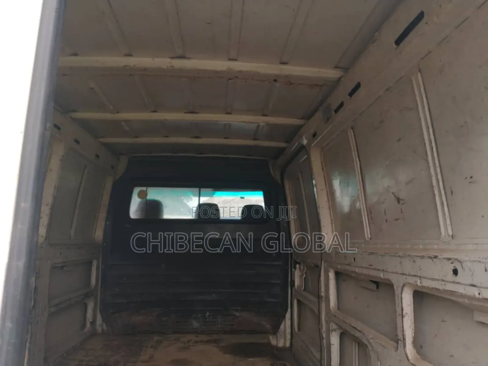 Mercedes-Benz Sprinter 2005 White
