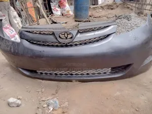 Front Bumper Toyota Sienna 2004/2008 Direct Tokunbo