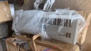 Yamaha Mo8