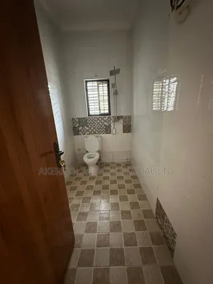 3bdrm Apartment in Jahi Gilmore for rent