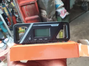 Hw300 Digital Measuring Tool Magnet Protractor Inclinometer