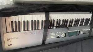 Korg Trinton Le