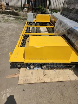 Asphalt Road Paving Machine
