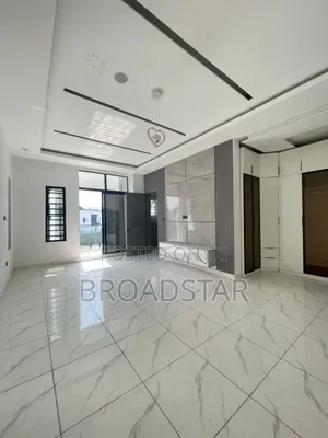 Furnished 4bdrm Duplex in Lekki for sale