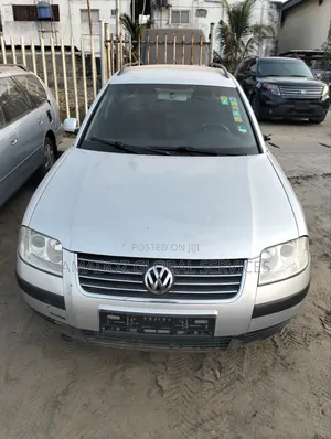 Volkswagen Passat 2004 Silver
