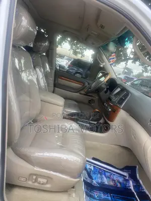 Lexus LX 470 AWD 2005 White