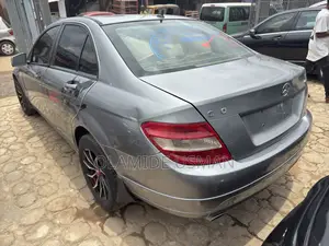 Mercedes-Benz C300 Sport Sedan AWD (3.0L 6cyl 7A) 2008 Gray