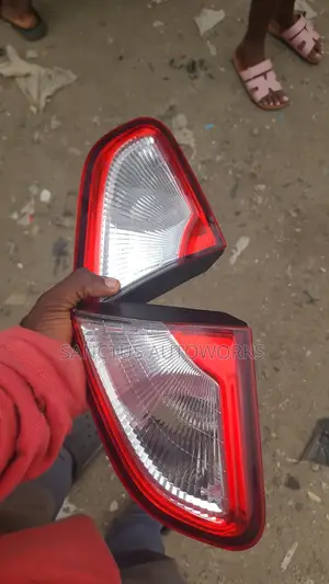 Boot Light Nissan Qashqai 2012