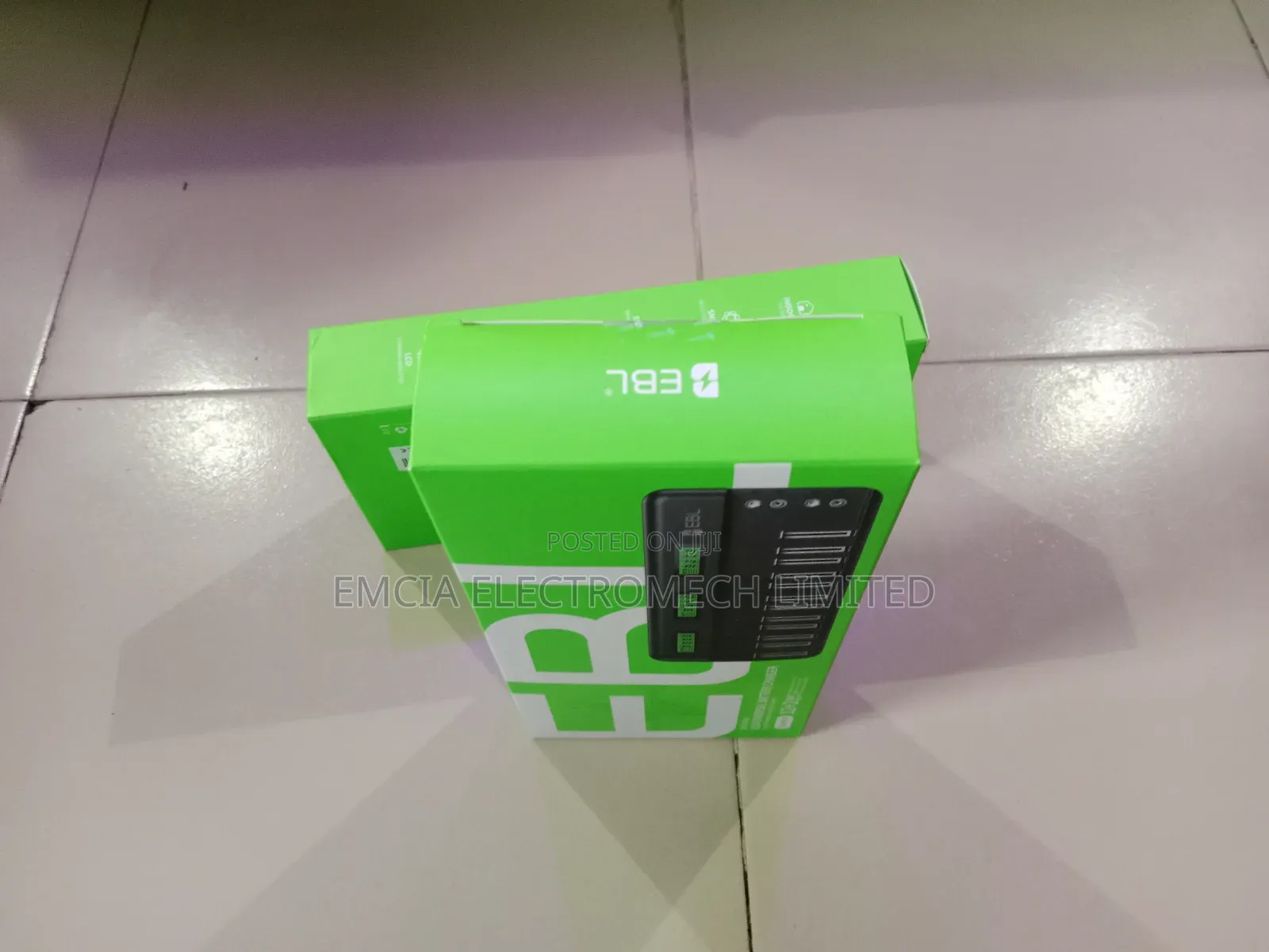 Ebl 14 Bay Universal Charger
