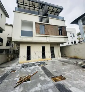 5bdrm Duplex in Ikeja Gra Lagos for sale