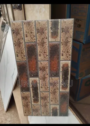 25/50 Crack Pillar Tiles
