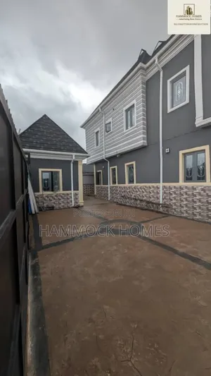 9bdrm Duplex in Peace Estate, Iwo Road for sale
