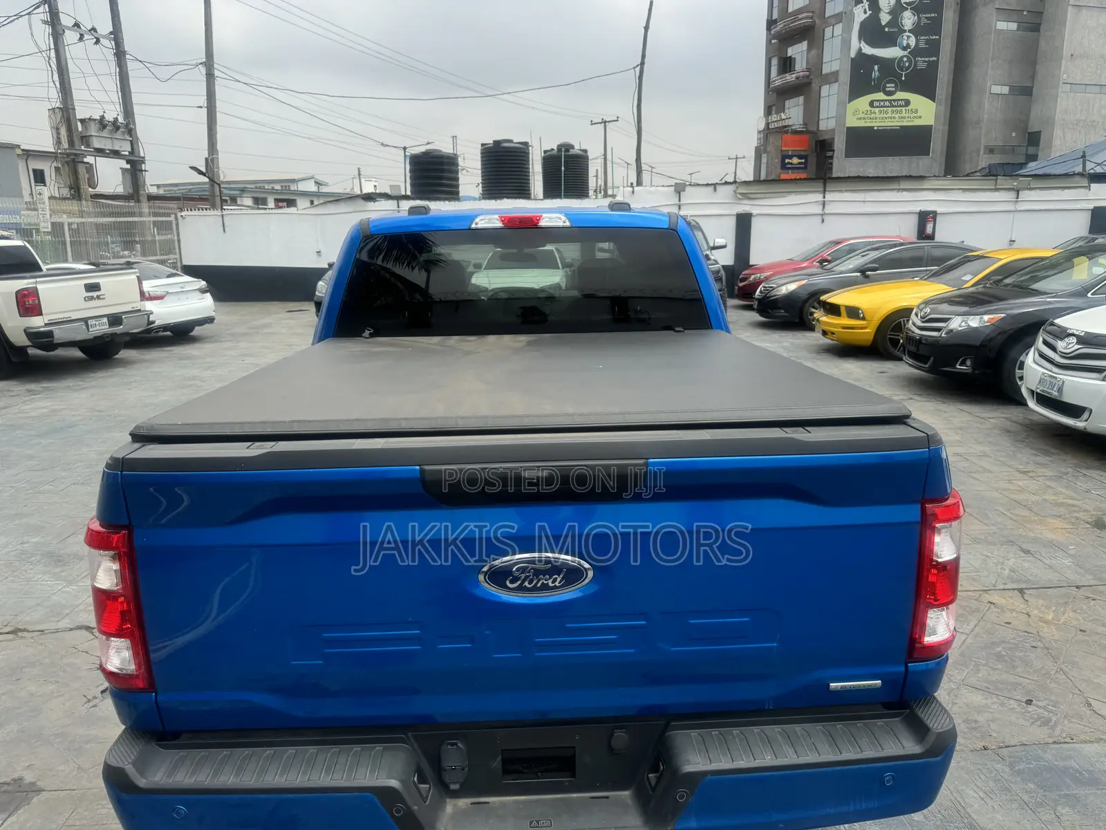 Ford F-150 2021 Blue