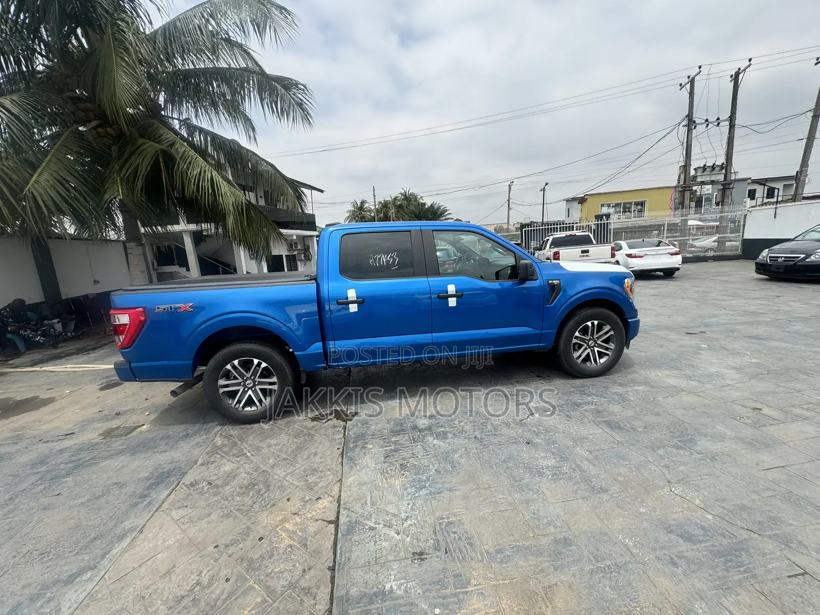Ford F-150 2021 Blue