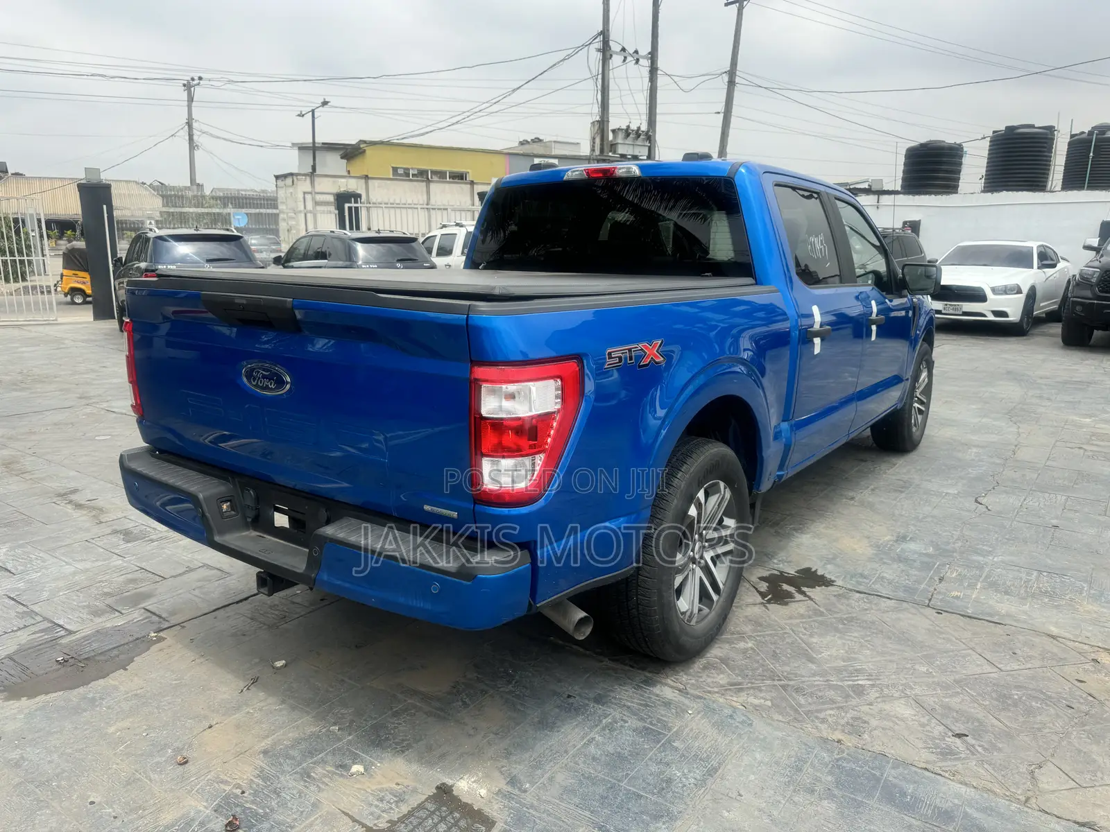 Ford F-150 2021 Blue