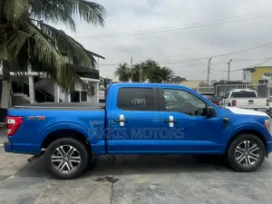 Ford F-150 2021 Blue