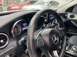 Mercedes-Benz C300 Sport 4dr AWD 4Matic Sedan (2.0L 4cyl 7A) 2015 White