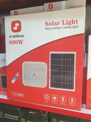 600w Solar Cieling Light With Solar Panel and Remote
