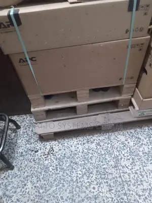 Apc 10kva Smart-Ups Srtg10kxli